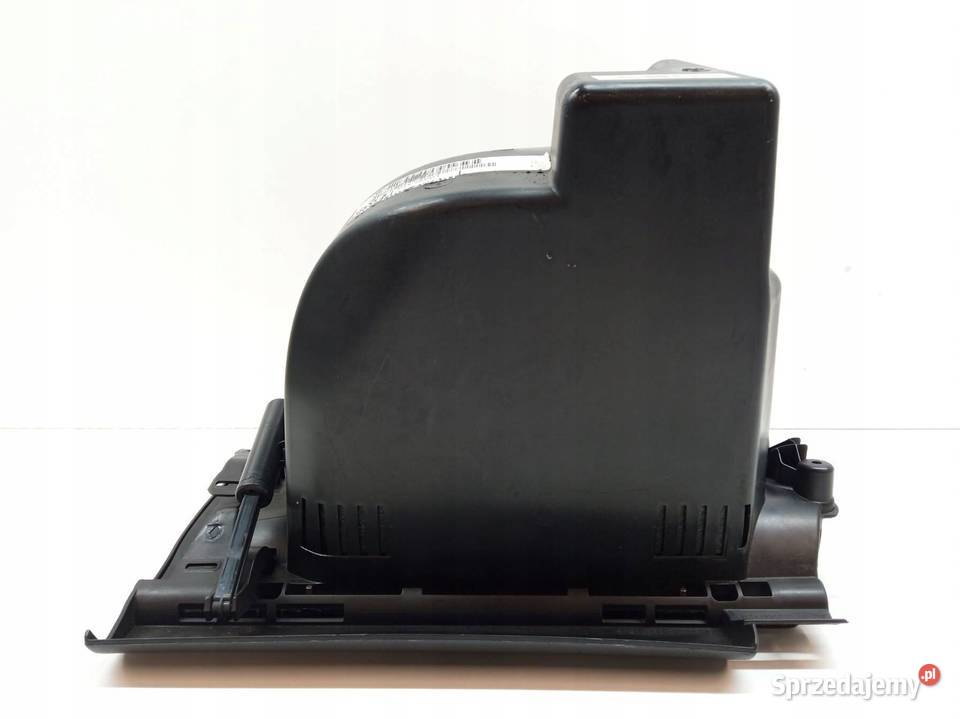 SCHOWEK PRAWY PASAŻERA DESKI EU MK1 6M21U04406AD