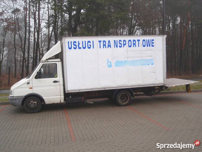 Sprzedam IVECO DAILY 3510 28Td winda Chojnice