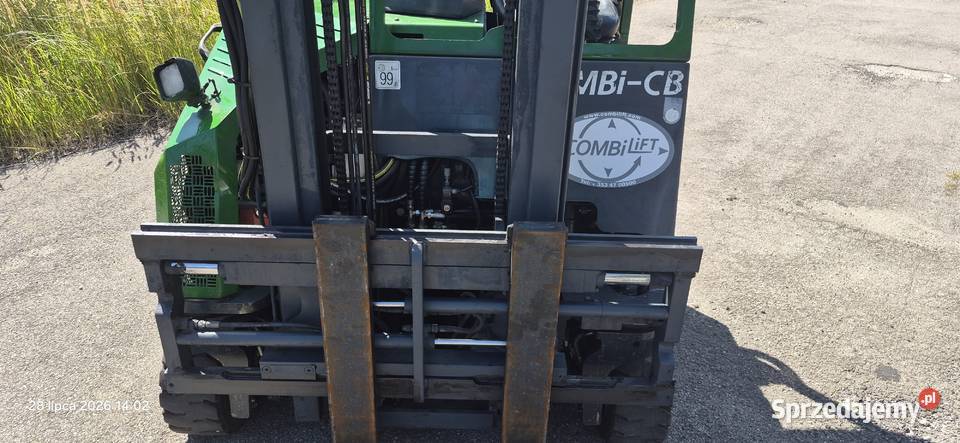 Combilift C3000 CB wózek widłowy wielokierunkowy Gliwice