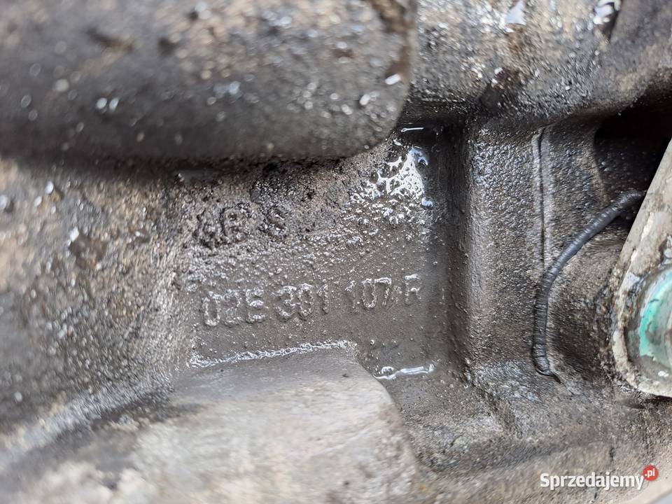 Volkswagen Touran 19 TDi automatyczna skrzynia Części