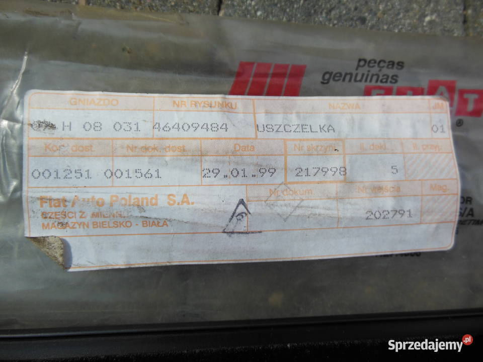 46409484Uszczelka wewnętrzna dolna szyby drzwi Kozy