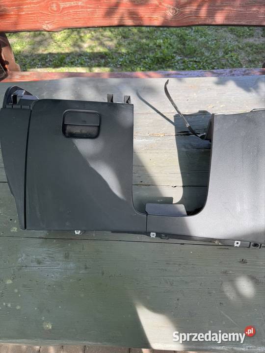 Schowek Volkswagen Passat B6 3c1857921 Rypin