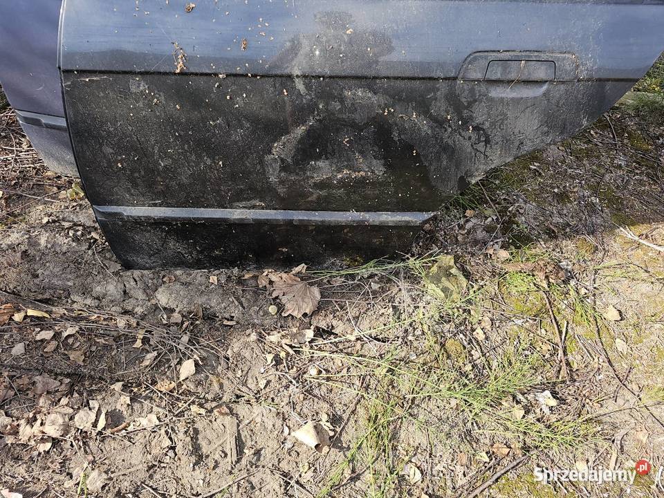 Drzwi bmw e36 lewy tył Łagów