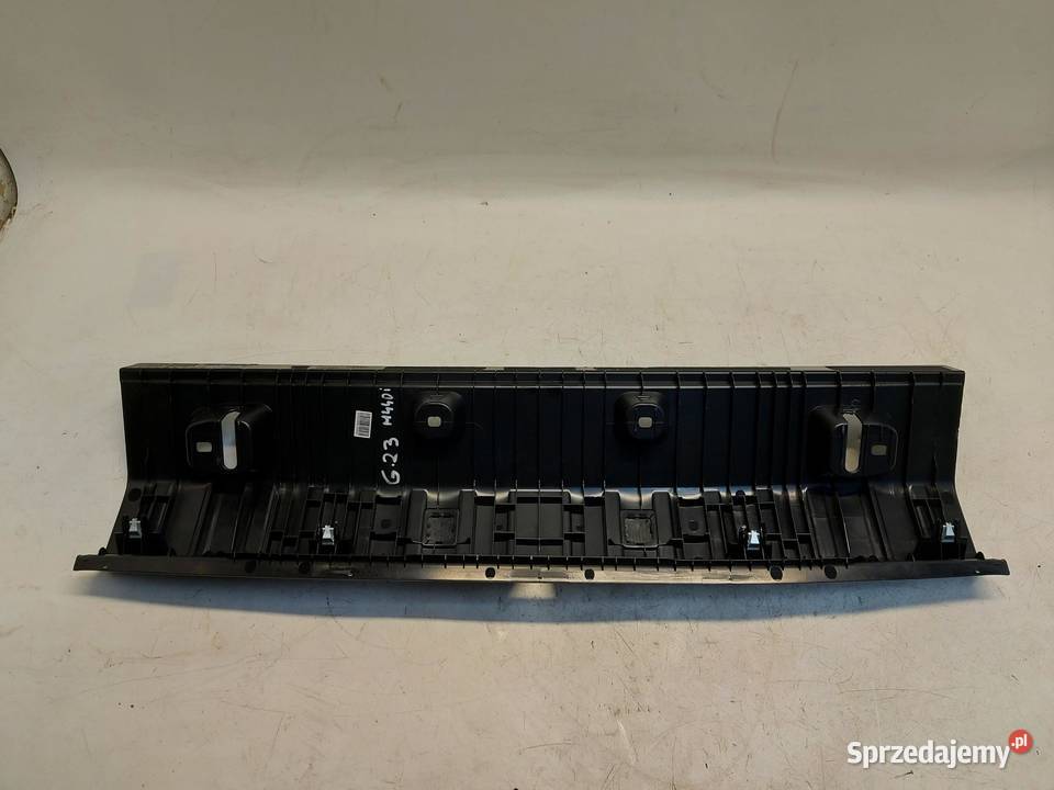 BMW G23 G22 M440i Cabrio Osłona pasa tylnego
