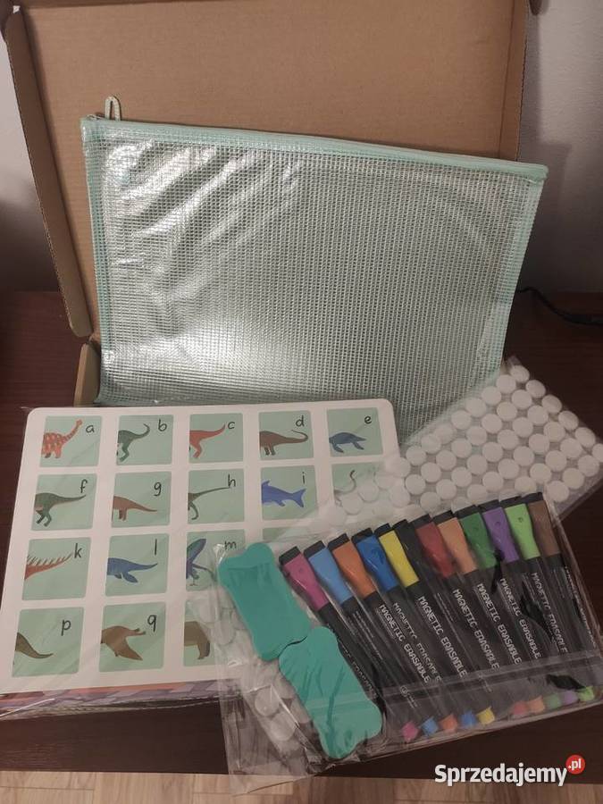 Biroyal Edukacyjna książka o dinozaurach język