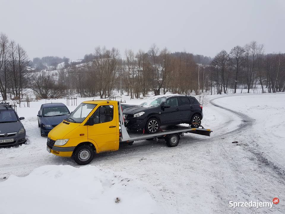 PLANER Pomoc drogowa autolaweta holowanie laweta Dębica