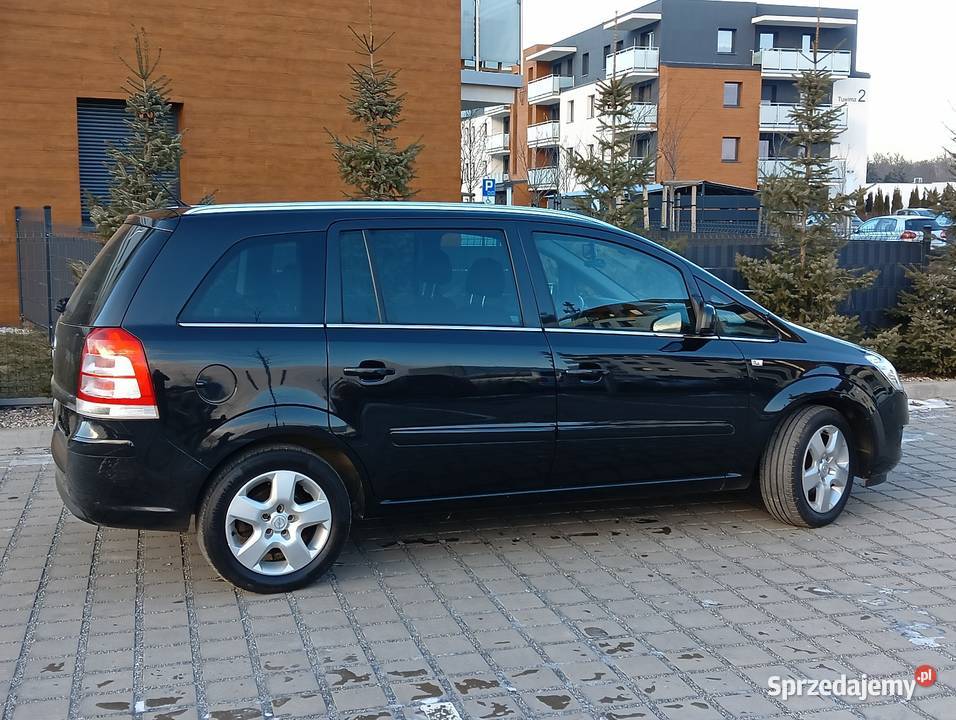 Opel Zafira 18 BenzynaBixenon 7 osob Gniezno