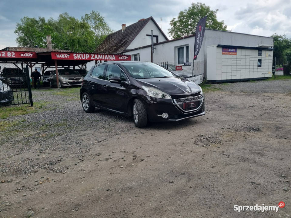 Peugeot 208 KlimatronikNaviPdcTempomat Alu 16 96 elektryczne lusterka Szczecin
