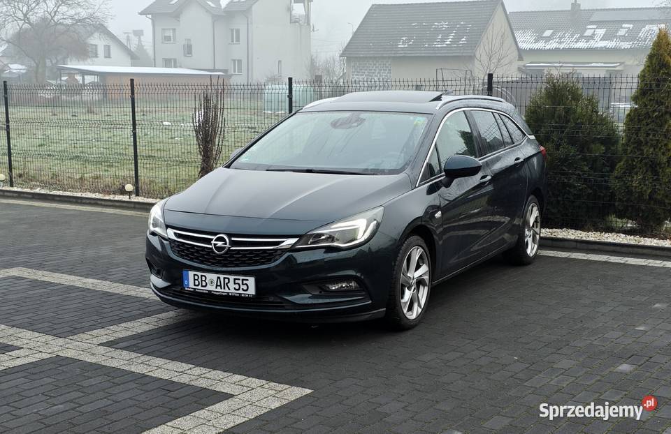 Opel Astra Sports Tourer 14 Turbo benzyna PEŁNE śląskie