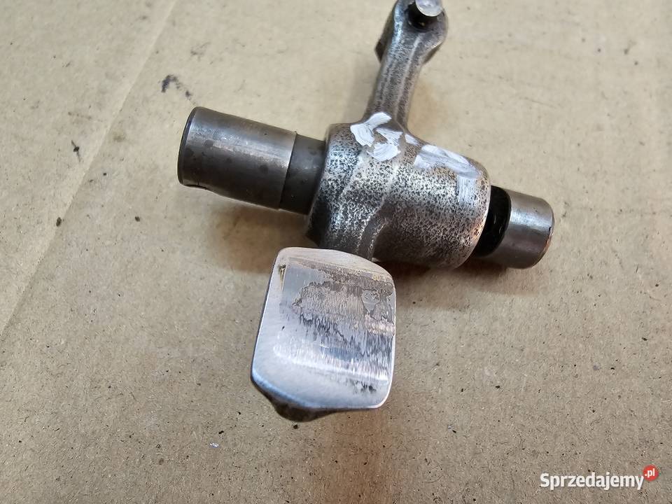 Hyosung ga 125 dźwigienka zaworowa ga125 konik Motoryzacja