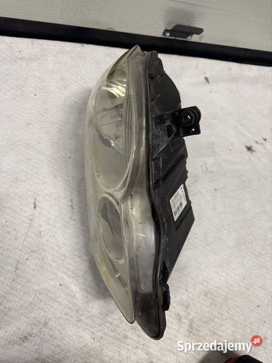 Lampa lewy przód Volkswagen Polo IV lift 9N