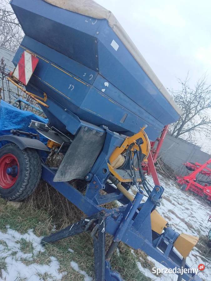 Rozsiewacz Bogballe Exw Trend 2500 Dąbrowa