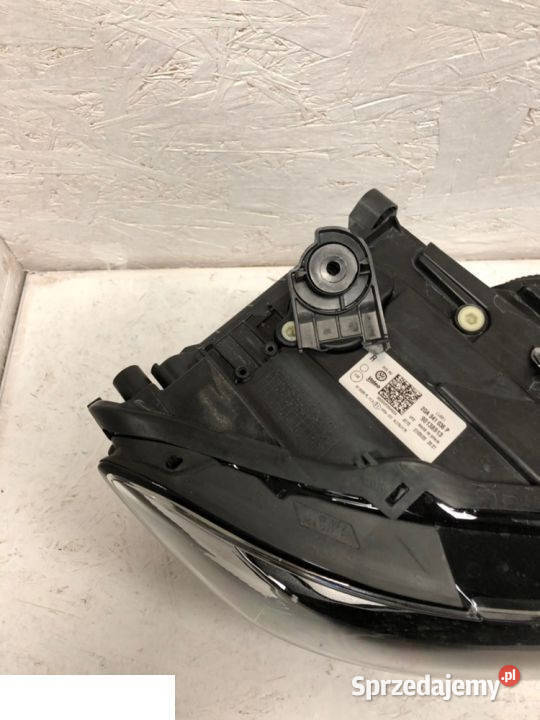 VOLKSWAGEN TROC TROC REFLEKTOR PRAWY FULL LED Kozubszczyzna