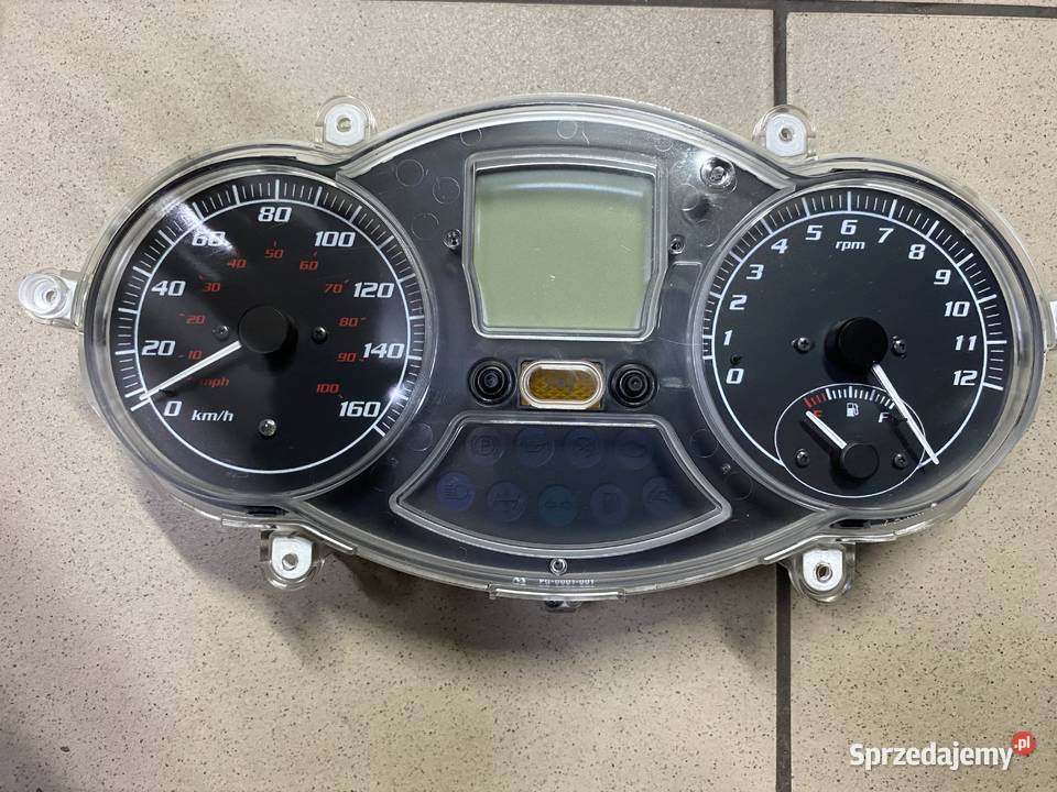 Licznik prędkościomierz obrotomierz Piaggio MP3 Brzeszcze sprzedam