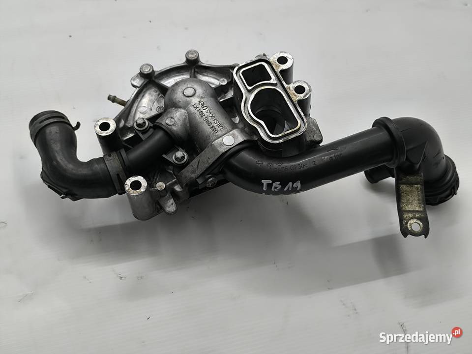 POMPA WODY MERCEDES EKLASA W212 22 CDI