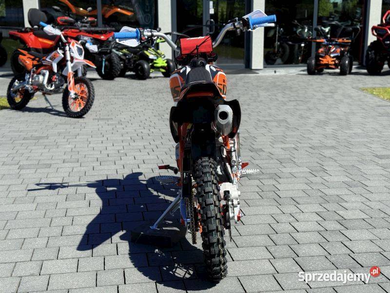 CROSS ASIX XB28 ESTART 1412 125CC Kolor łańcuch