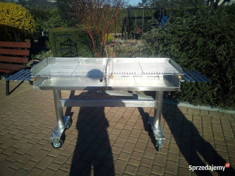 Gastronomiczny grill cateringowy węglowy