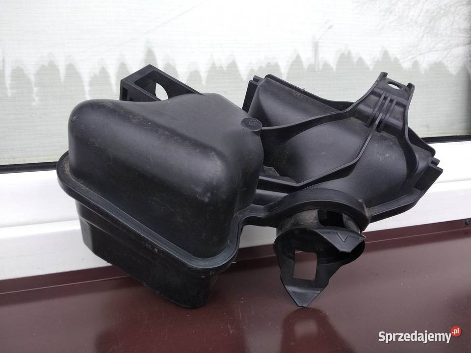 Peugeot 208 II rezonator powietrza 9824251780 osobowe Sieradz