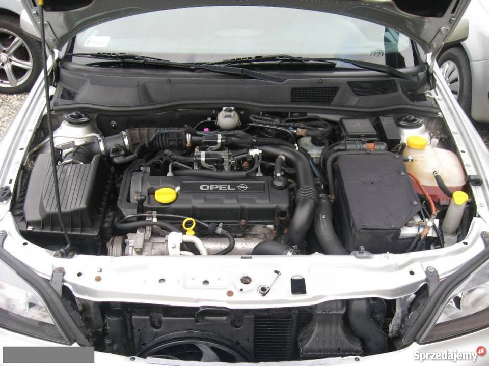 Opel Astra 2003 światła przeciwmgłowe
