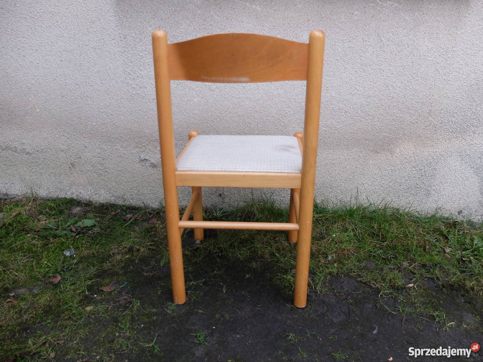 Krzesło z epoki PRL gięty zaplecek 375 Kościan