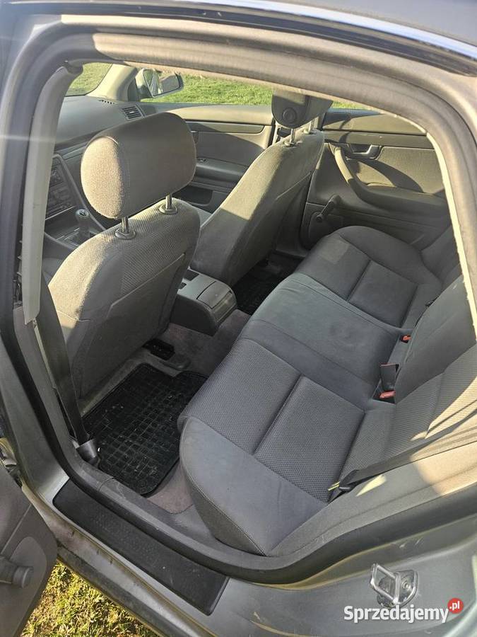 Audi a4b6 16 LPG Gostyń