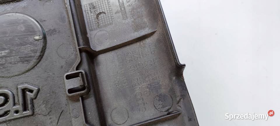 OSŁONA POKRYWA SILNIKA AUDI A3 8P 03G103925J Przystajń