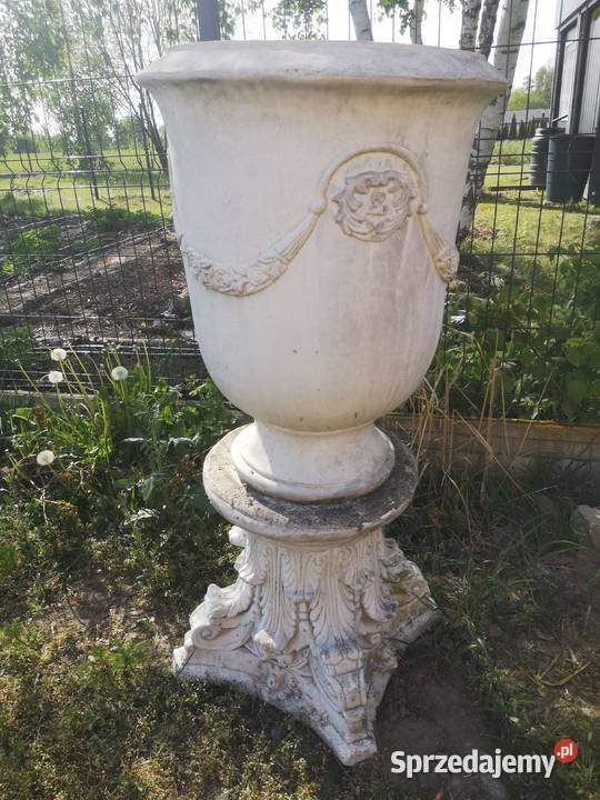 Duża donica betonowa plus postument łódzkie Aleksandrów Łódzki