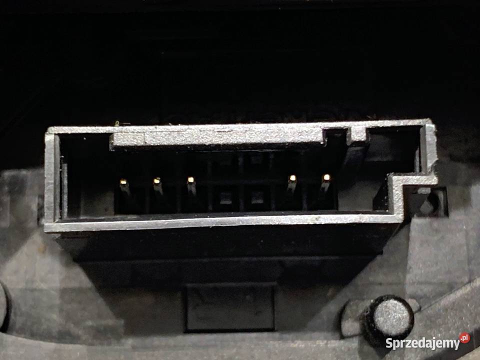 ZAMEK DRZWI PRAWY PRZÓD BMW E61 Kombi 7167074 osobowe