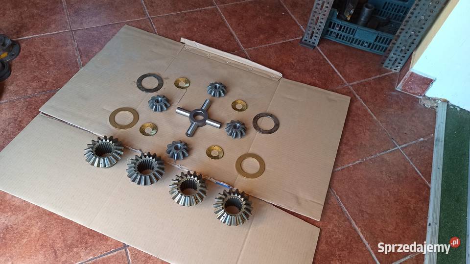 Krzyżak Mechanizm Różnicowy Most Ładowarka UN Garwolin