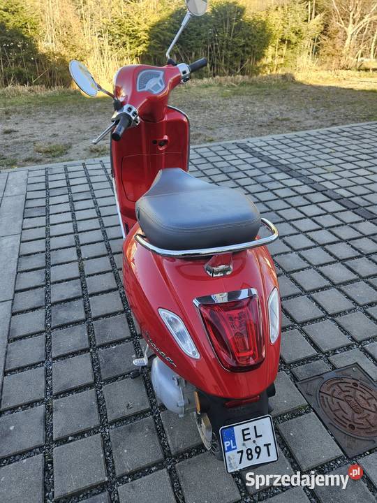 Skuter Vespa Primavera 50cc Rosso Drgon 1925km pomorskie
