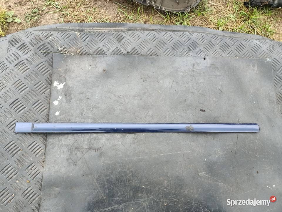 Listwa drzwi zewnętrzna Ford Mondeo MK3 kombi Pozostałe Szczecin
