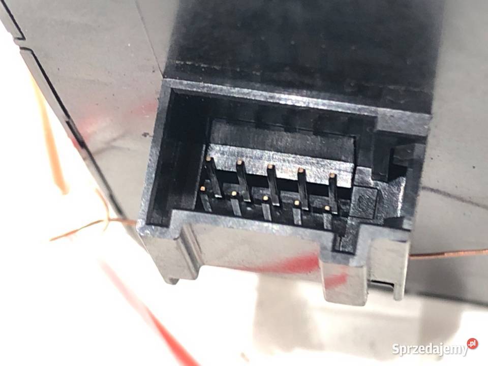 PRZEŁĄCZNIK SZYB AUDI A4 B9 8W0959851E podkarpackie