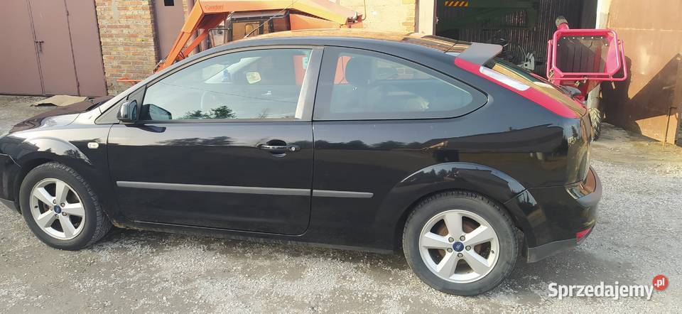Sprzedam focus mk2 16i 105KM Policzna