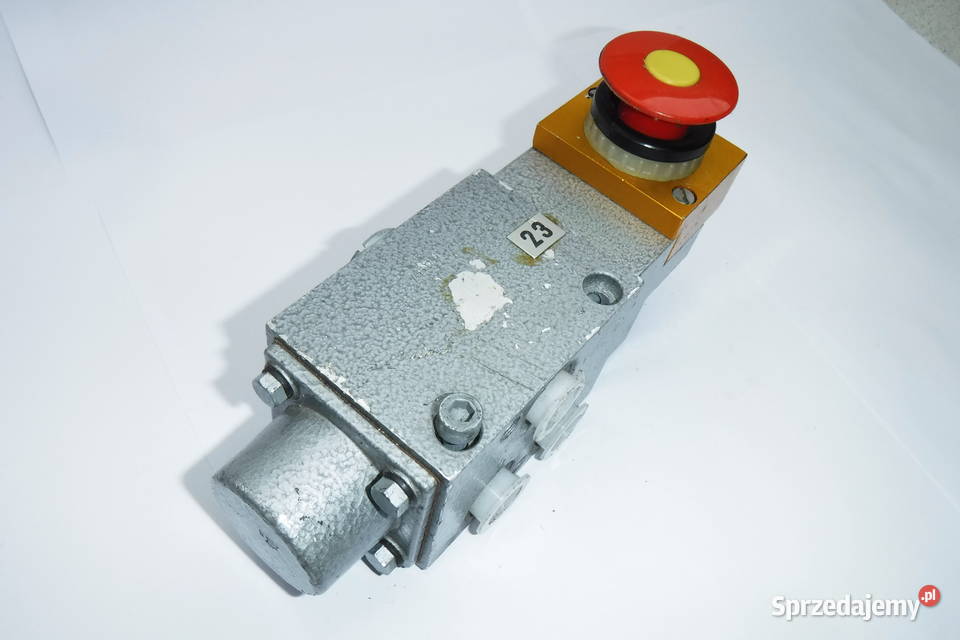 Rozdzielacz Łucznik zawór 13 gwint 38 z mazowieckie