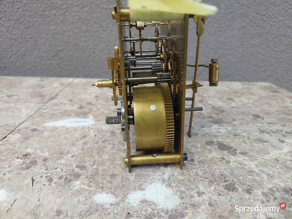 786 Mechanizm starego zegara ściennego Kienzle Tczew sprzedam