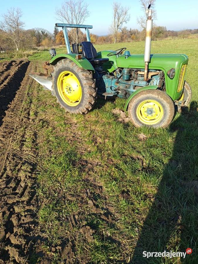 Sprzedam ciągnik rolniczy Massey Ferguson 35