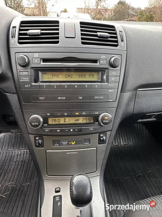 Toyota Avensis z 2009 r AUTOMAT 18 benzyna GAZ isofix sprzedam