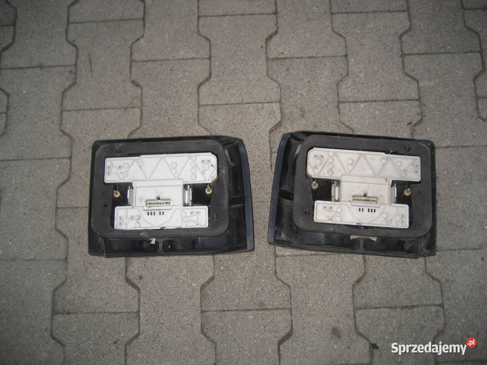 renault 19 lampy tył lewa prawa Rakoniewice