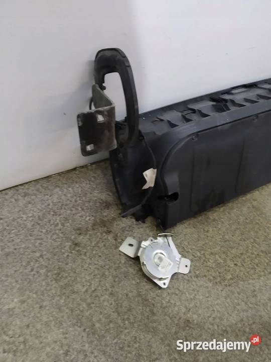 KLAPA TYŁ BURTA DOLNA KTVD Peugeot 3008 I