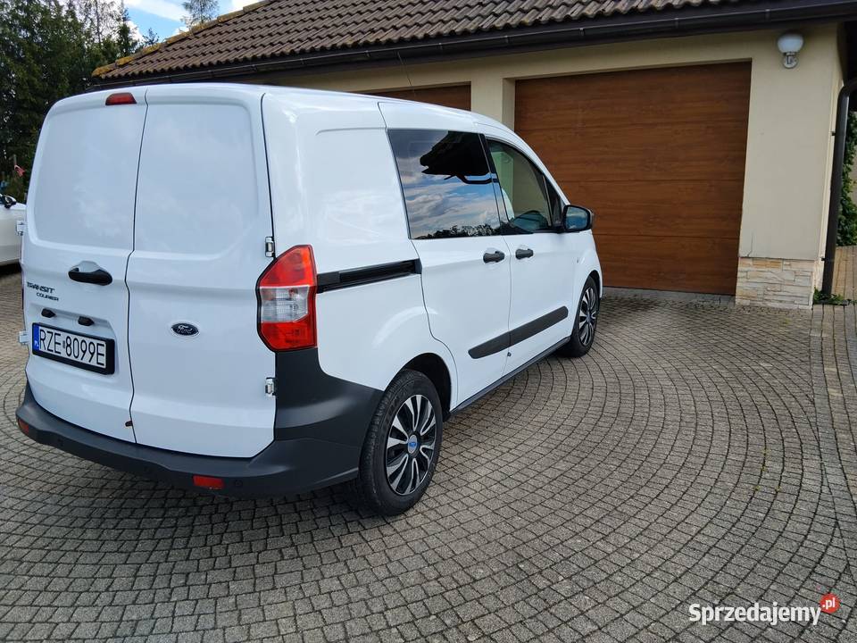 Ford Transit Courier nieuszkodzony Rzeszów
