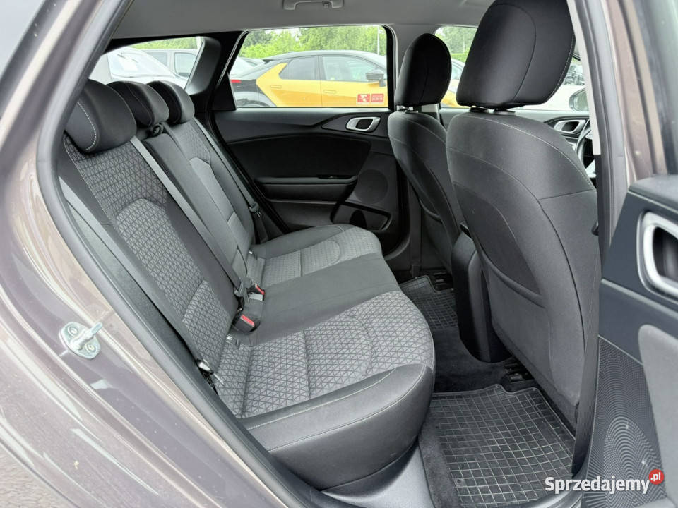 Kia Ceed 10 12V TGDI 120 2020 Salon kamera 4/5 Wrocław