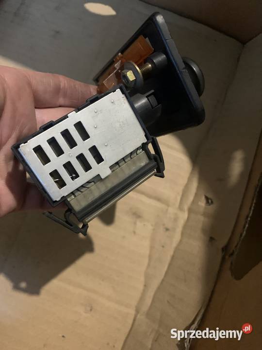 Włącznik świateł BMW e30 e24 osobowe Panele sterowania, przełączniki śląskie Mszana