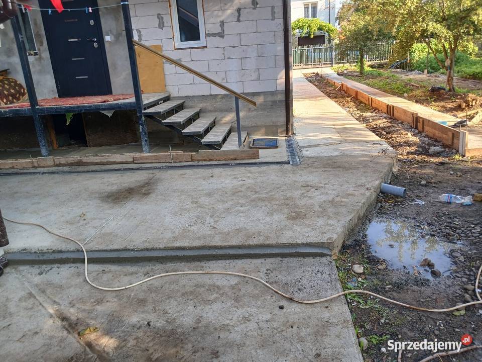 Oferuję usługi budowlane montaż ścianek