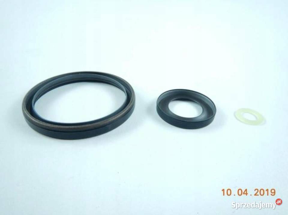 USZCZELKI SKRZYNI KORBOWEJ MAZDA 121 9603 lubelskie