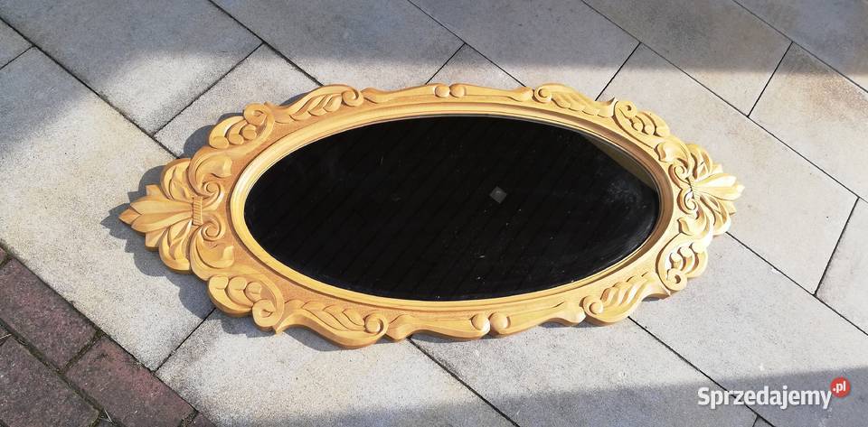 Lustro owalne w drewnianej rzeźbionej ramie Garwolin