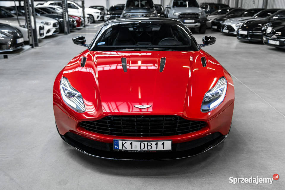Aston Martin DB11 52 V12 pakiet AMR 639 DB11 sprzedam
