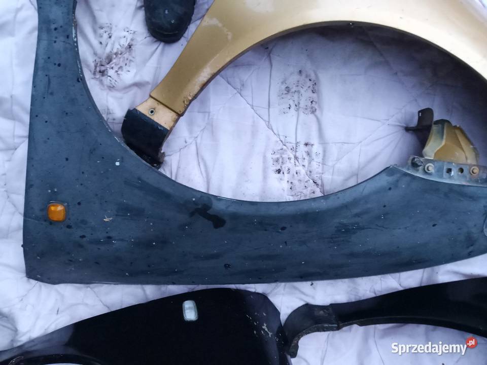 Audi a3 8L Błotnik prawy lewy Radlin sprzedam