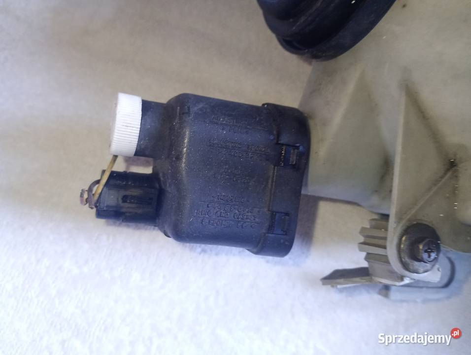 Lampy przód opel astra F 1 Stan Z silnikami Wrocław