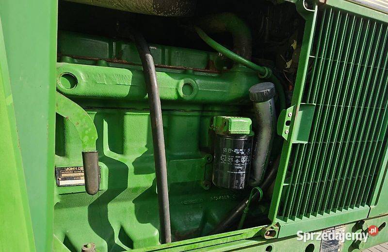 John Deere 6800 Różyny