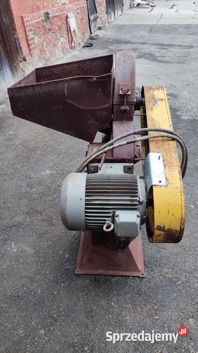 Rozdrabniacz bijakowy nieuszkodzony Maszyny rolnicze Ząbkowice Śląskie